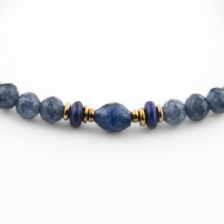Bransoletka z kamieni naturalnych na sznurku - szafir, lapis lazuli, hematyt - biżuteria z minerałami