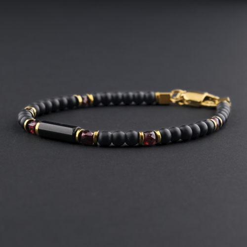 Bransoletka męska z czarnym turmalinem, granatem i onyksem w kolorze czarnym z czerwonym kamieniem, złota bransoletka, łańcuszek